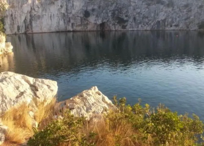 Appartement Miki Rogoznica - Classic Two Bedroom With Terrace *